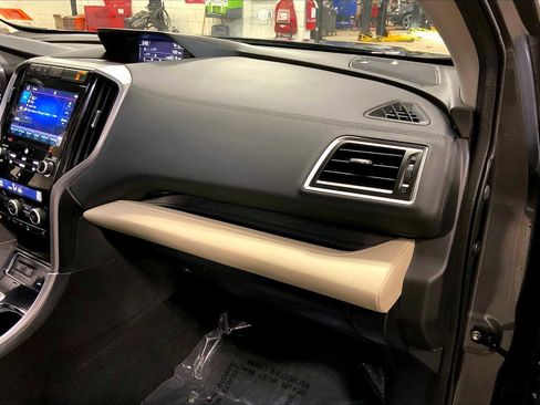 Used 2020 Subaru Ascent Limited w/ Technology Package image 18