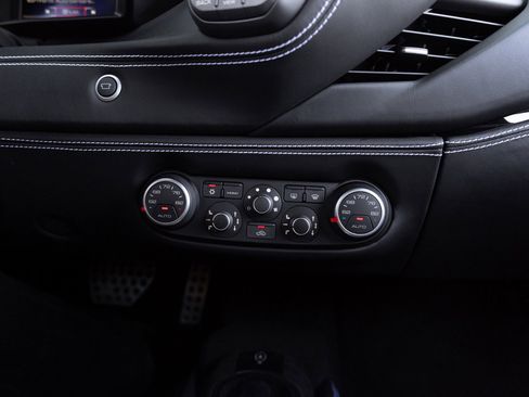 Used 2018 Ferrari 488 GTB RWD image 45
