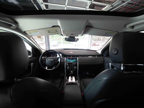 Used 2020 Land Rover Discovery Sport SE AWD/4WD image 19