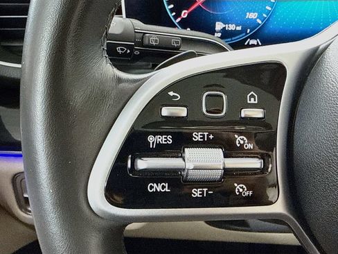 Certified 2020 Mercedes-Benz GLE 580 4MATIC image 11