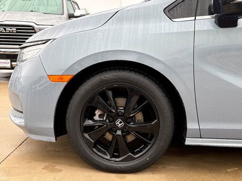Used 2023 Honda Odyssey Sport image 4