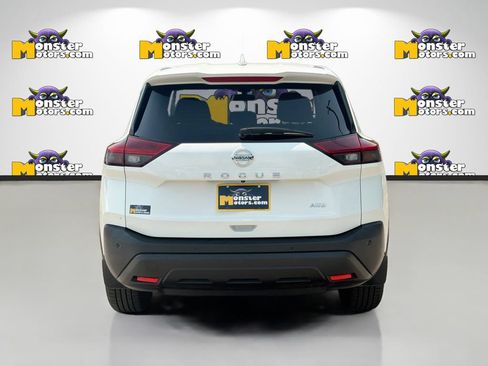 Used 2021 Nissan Rogue S AWD/4WD image 6