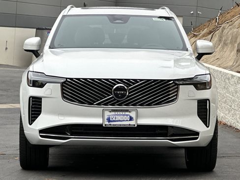 New 2026 Volvo XC90 B6 Plus AWD/4WD image 6