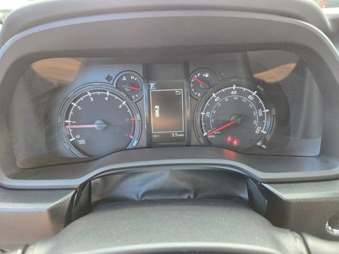 Used 2023 Toyota 4Runner SR5 Premium w/ Moonroof Package image 31