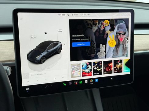 Used 2025 Tesla Model Y Long Range RWD image 5