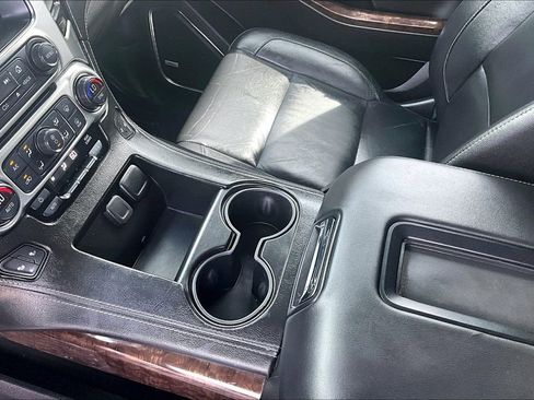 Used 2018 Chevrolet Tahoe LT AWD/4WD image 15