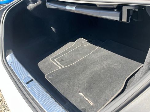 Used 2022 Mercedes-Benz S 500 4MATIC w/ AMG Line Package image 22