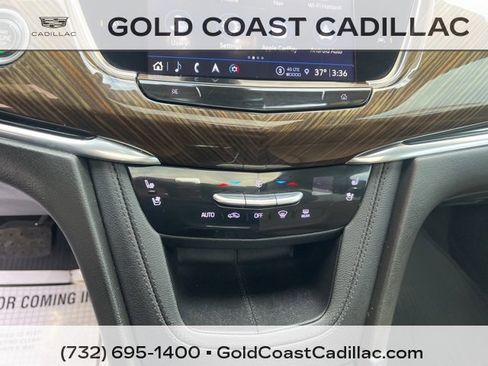 Used 2022 Cadillac XT6 Premium Luxury w/ Platinum Package image 29