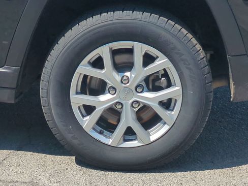 Used 2021 Jeep Grand Cherokee L Limited image 14