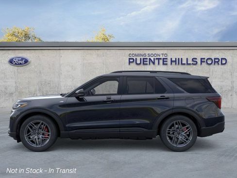 Used 2026 Ford Explorer ST-Line w/ ST-Line Street Pack RWD image 3
