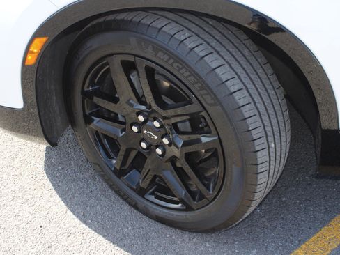 Used 2024 Chevrolet Blazer RS w/ Driver Confidence II Package image 18