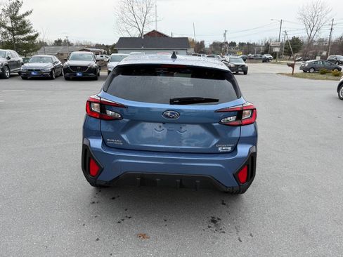 Used 2024 Subaru Crosstrek 2.0i image 9