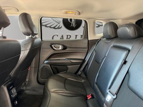 Used 2022 Jeep Compass Trailhawk AWD/4WD image 13