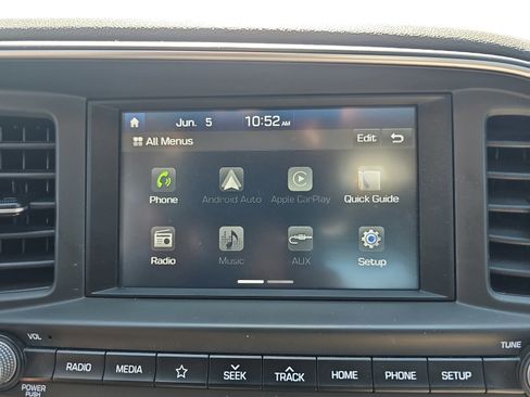 Used 2019 Hyundai Elantra SEL FWD image 18