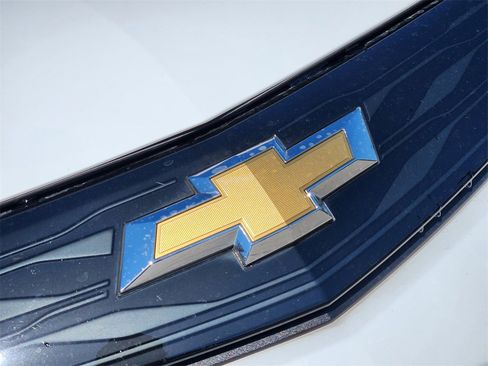 Used 2019 Chevrolet Bolt Premier image 17