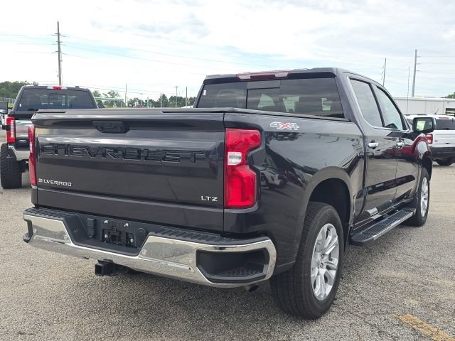 Certified 2022 Chevrolet Silverado 1500 LTZ w/ LTZ Convenience Package II AWD/4WD image 5