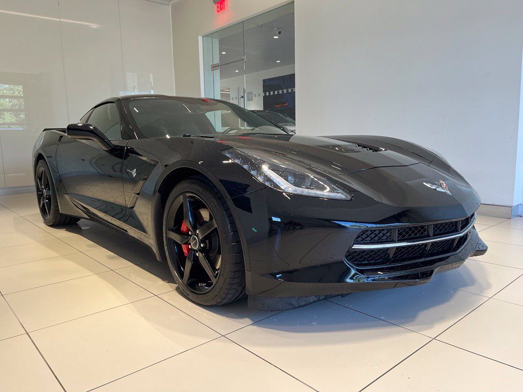 Used 2014 Chevrolet Corvette Stingray Coupe w/ 2LT Preferred Equipment Group RWD image 5