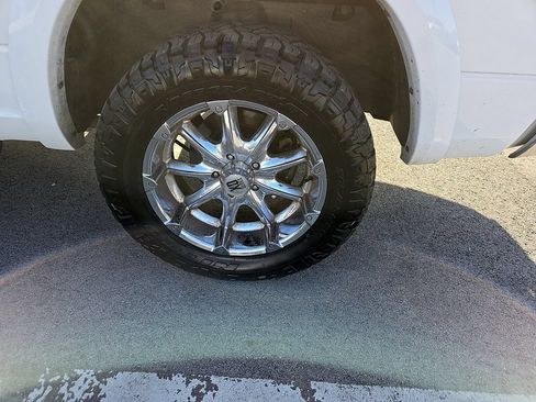 Used 2015 RAM 1500 Laramie w/ Convenience Group AWD/4WD image 5