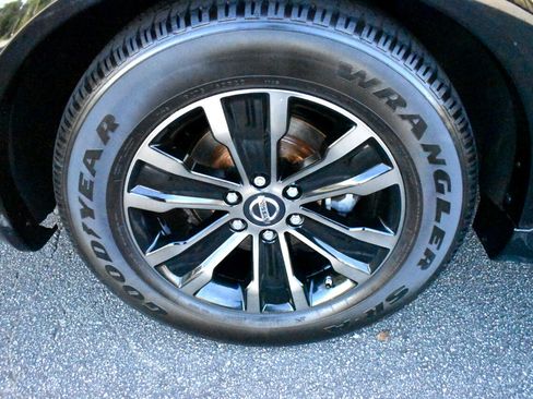 Used 2019 Nissan Armada Platinum w/ Cargo Package image 41