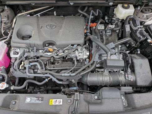 Used 2026 Toyota RAV4 LE AWD/4WD image 32