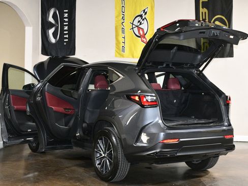 Used 2024 Lexus NX 350 AWD w/ Vision Package image 92