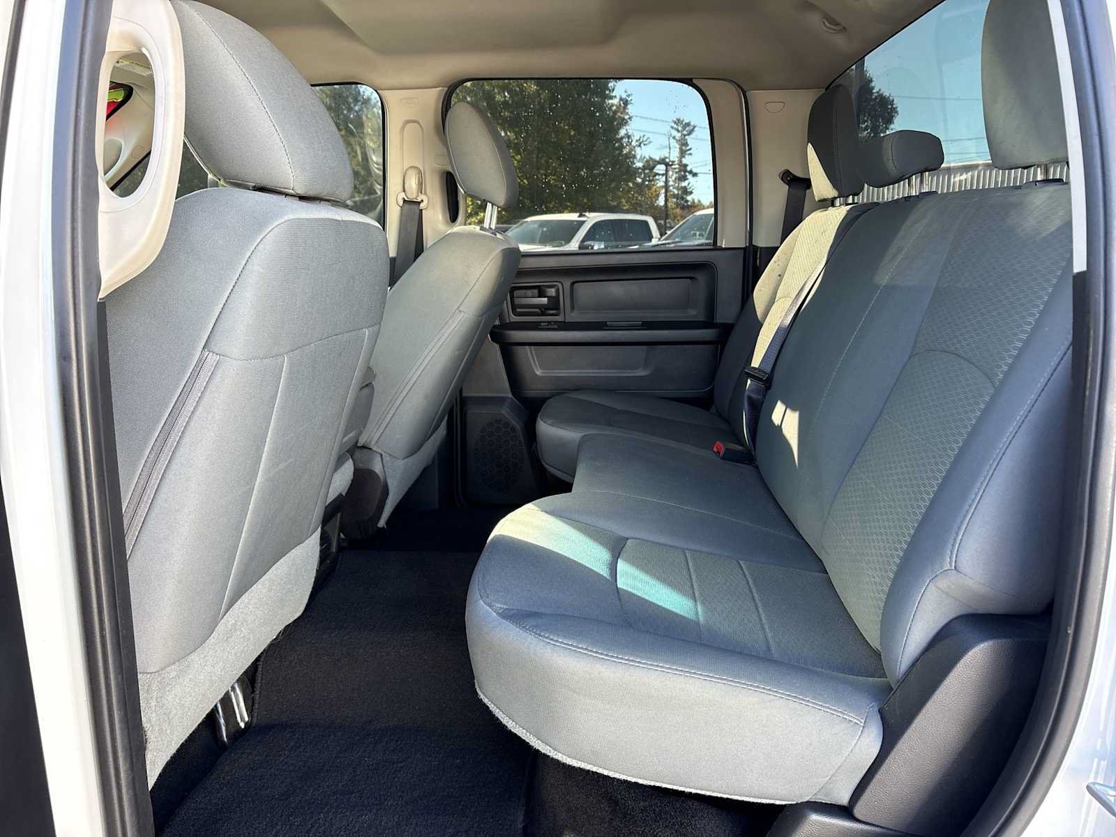 Used 2016 RAM 2500 Tradesman w/ Chrome Appearance Group AWD/4WD image 22
