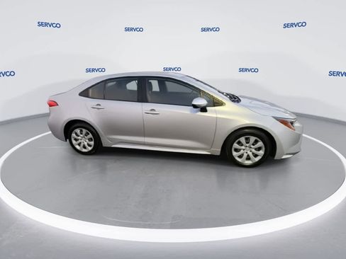 Used 2022 Toyota Corolla LE image 10