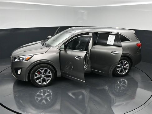 Used 2018 Kia Sorento SX AWD/4WD image 37