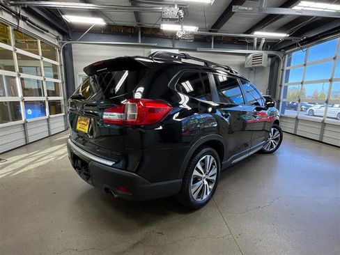 Used 2019 Subaru Ascent Limited image 5