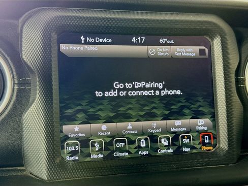 Used 2018 Jeep Wrangler Unlimited Sahara image 17