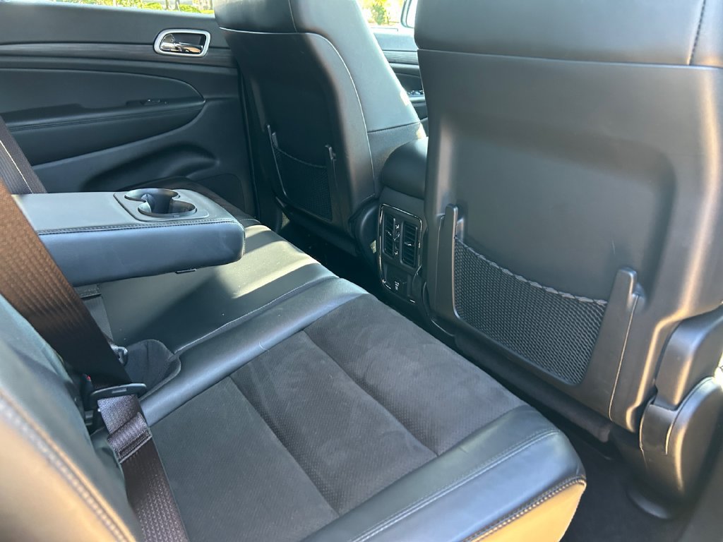 Used 2022 Jeep Grand Cherokee Laredo X AWD/4WD image 25