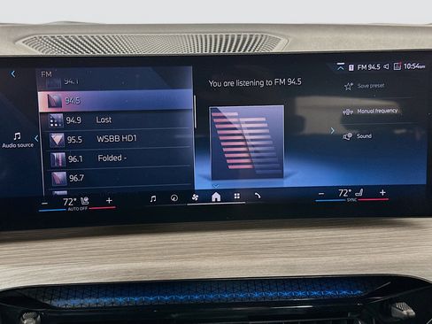 Used 2025 BMW i4 eDrive40 image 21