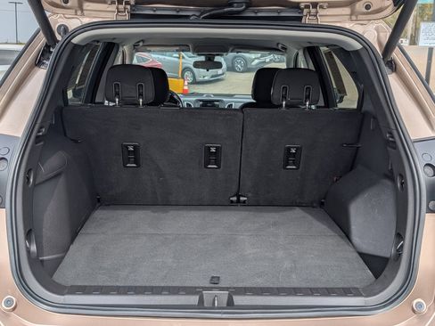 Used 2019 Chevrolet Equinox LT image 9