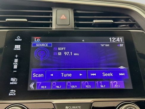 Used 2016 Honda Civic EX image 17
