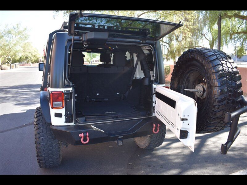 Used 2017 Jeep Wrangler Unlimited Sport w/ Quick Order Package 23S AWD/4WD image 21