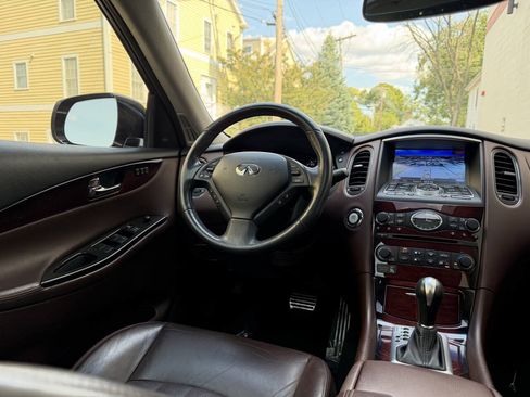 Used 2017 INFINITI QX50 AWD w/ Technology Package image 33