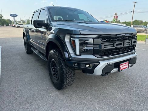 Used 2025 Ford F150 Raptor AWD/4WD image 7