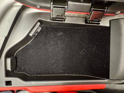 Used 2014 Chevrolet Corvette Stingray Convertible w/ 2LT Preferred Equipment Group RWD image 45