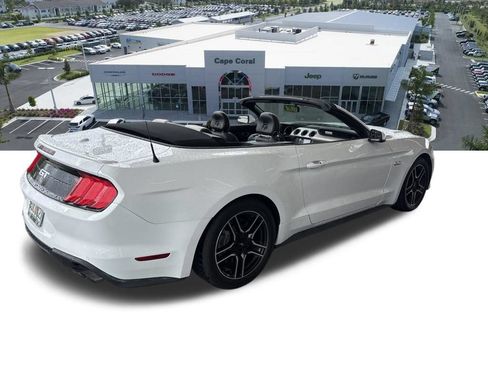 Used 2019 Ford Mustang GT Premium RWD image 4