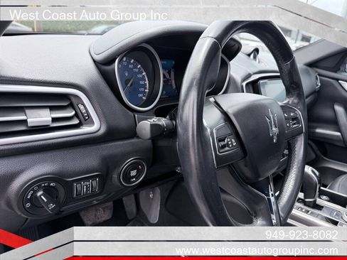 Used 2017 Maserati Ghibli RWD image 11