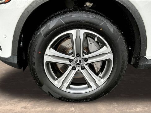 Used 2022 Mercedes-Benz GLC 300 4MATIC w/ Premium Package Lite image 36