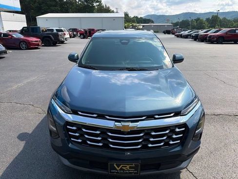 Used 2026 Chevrolet Equinox LT AWD/4WD image 12
