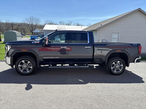 Used 2026 GMC Sierra 2500 SLT w/ SLT Premium Package AWD/4WD image 6