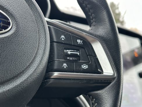 Used 2020 Subaru Outback Limited image 17