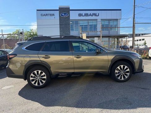 Certified 2023 Subaru Outback Limited AWD/4WD image 9