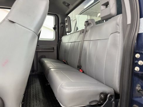 Used 2011 Ford F550 4x4 SuperCab Super Duty w/ PWR Equipment Group image 29