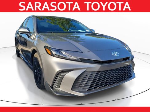Used 2026 Toyota Camry LE FWD image 1