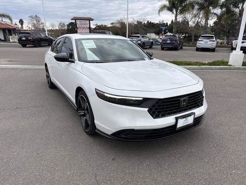 Certified 2023 Honda Accord Sport image 7