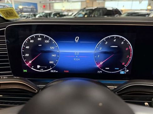 Certified 2025 Mercedes-Benz GLS 450 4MATIC image 26