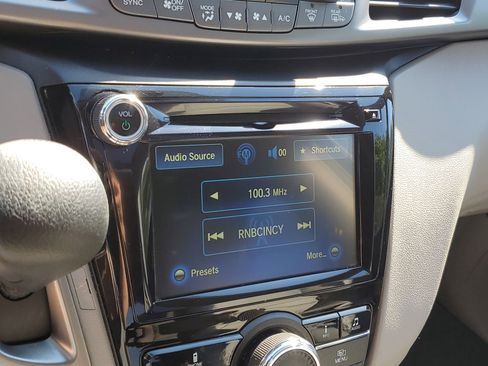 Used 2016 Honda Odyssey EX-L image 30